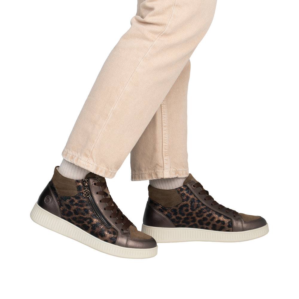 REMONTE Damen Stiefelette braun D2E70-90 mit Leo Print REMONTE Damen Stiefelette braun D2E70-90 mit Leo Print